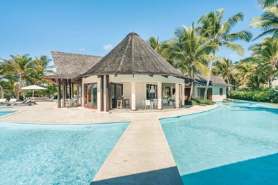 Luxury Villa Photo #13