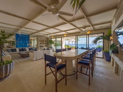Luxury Villa Photo #19