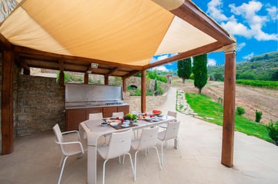 Luxury Villa Photo #5