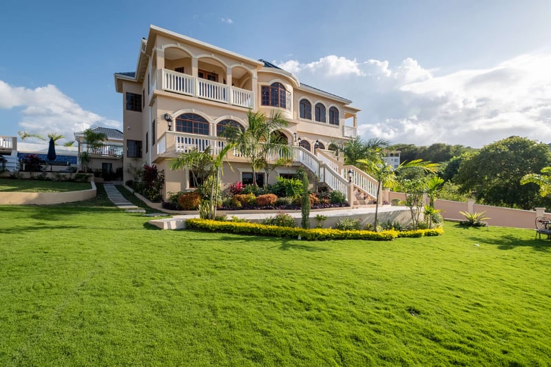 Villa Deluxe Paradise