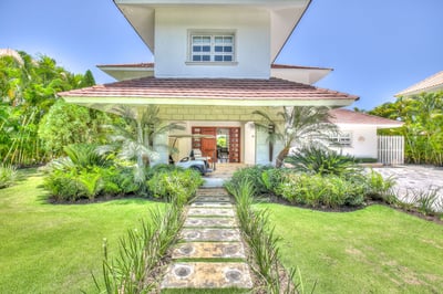 Luxury Villa Photo #31