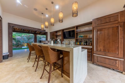 Luxury Villa Photo #27