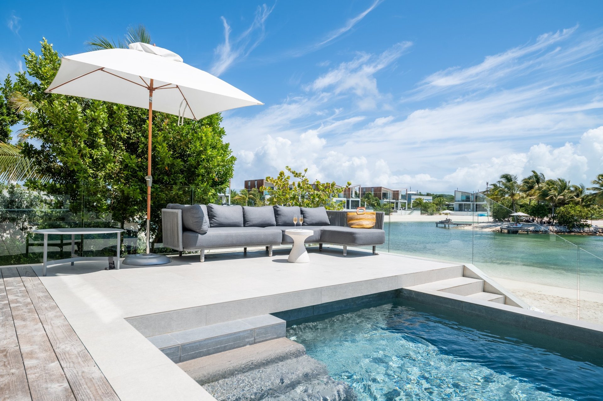 5 BDM Lagoon Villa - 3