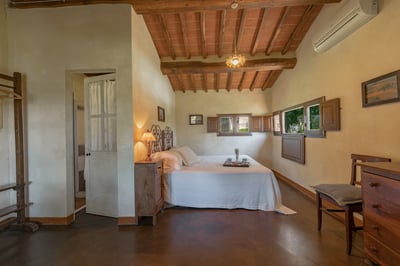 Luxury Villa Photo #29