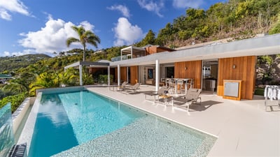 Pool & Terrace