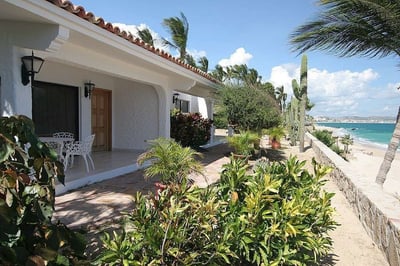Luxury Villa Photo #9