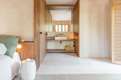 Luxury Villa Photo #34