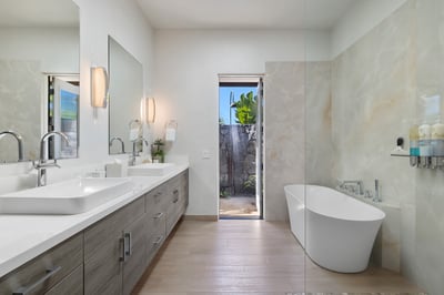 Luxury Villa Photo #20