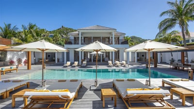 Luxury Villa Photo #23