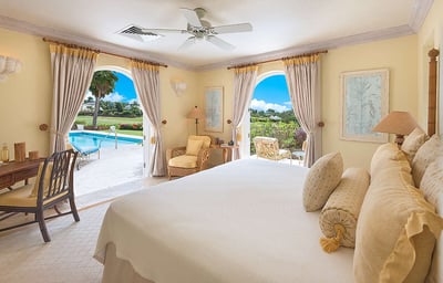 Luxury Villa Photo #12