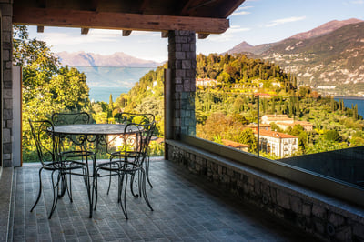 Luxury Villa Photo #5