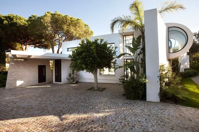 Luxury Villa Photo #10