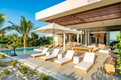Luxury Villa Photo #8