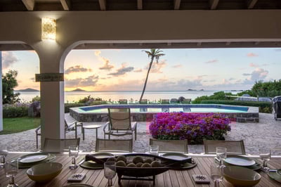 Luxury Villa Photo #4