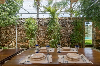 Luxury Villa Photo #17