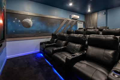 Luxury Villa Photo #15