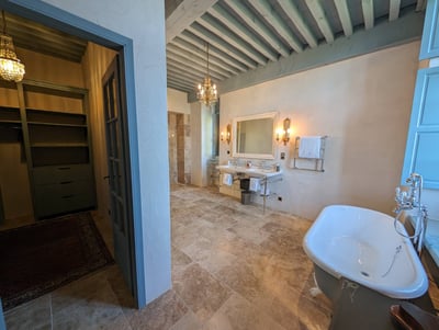 Luxury Villa Photo #24