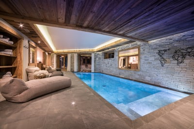 Luxury Villa Photo #35