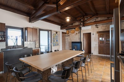 Luxury Villa Photo #33