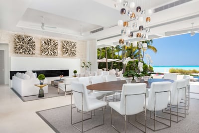Luxury Villa Photo #14