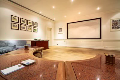 Luxury Villa Photo #17