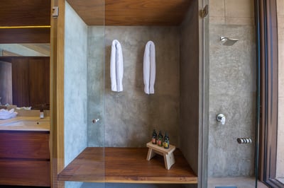 Luxury Villa Photo #43