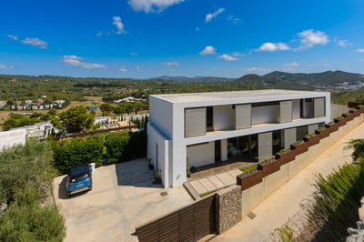 Luxury Villa Photo #39