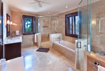 Luxury Villa Photo #24