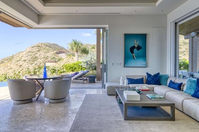 Luxury Villa Photo #10