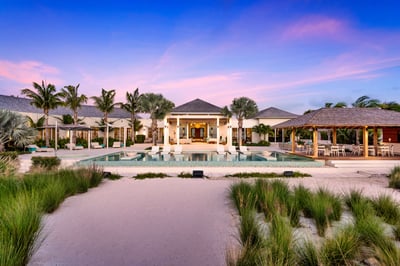 Luxury Villa Photo #2