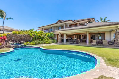 Luxury Villa Photo #2