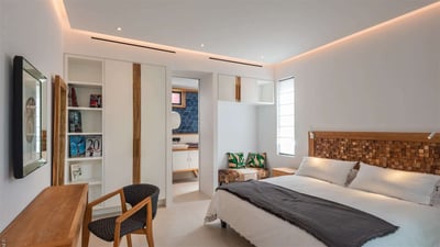 Luxury Villa Photo #7