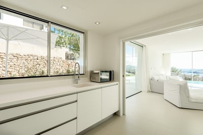 Luxury Villa Photo #19