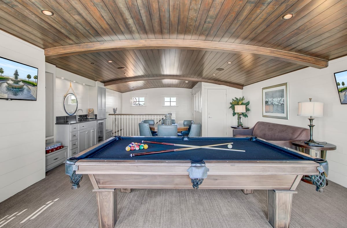 Island Escape Estate