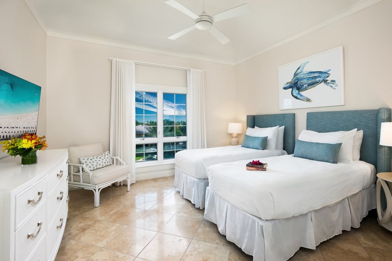 Oceanfront 2 BDM Suite