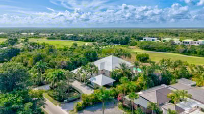 Luxury Villa Photo #50