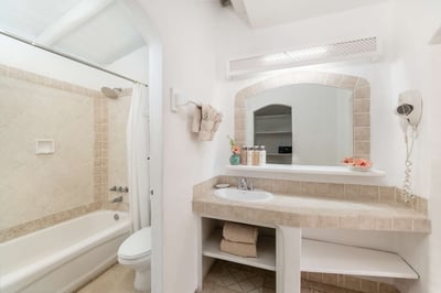 Luxury Villa Photo #14