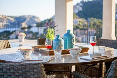 Luxury Villa Photo #5
