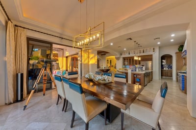 Luxury Villa Photo #14