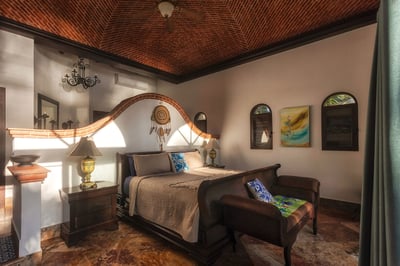 Luxury Villa Photo #39