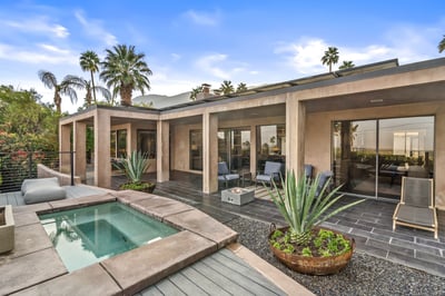 Luxury Villa Photo #9