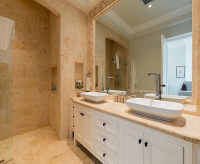 Luxury Villa Photo #38