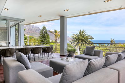 Luxury Villa Photo #11