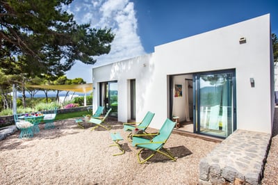 Luxury Villa Photo #34