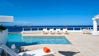 Pool & Terrace