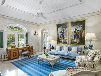 Luxury Villa Photo #11