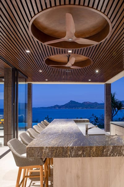 Luxury Villa Photo #13