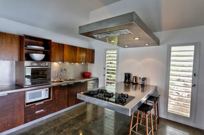Kitchen & Dining Areas