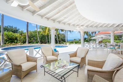 Luxury Villa Photo #13