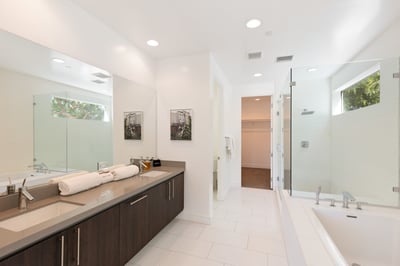 Luxury Villa Photo #17